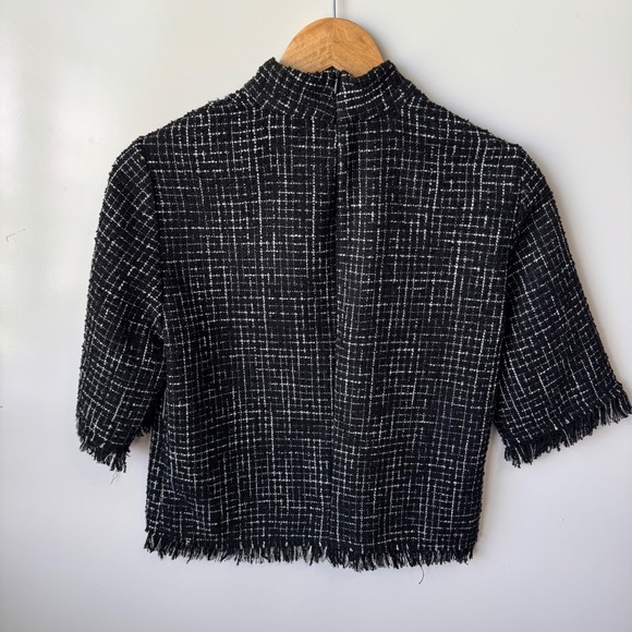Zara Tweed Top Mock Neck Fringed Hem‎ Cropped Black White Career XS - Picture 4 of 6
